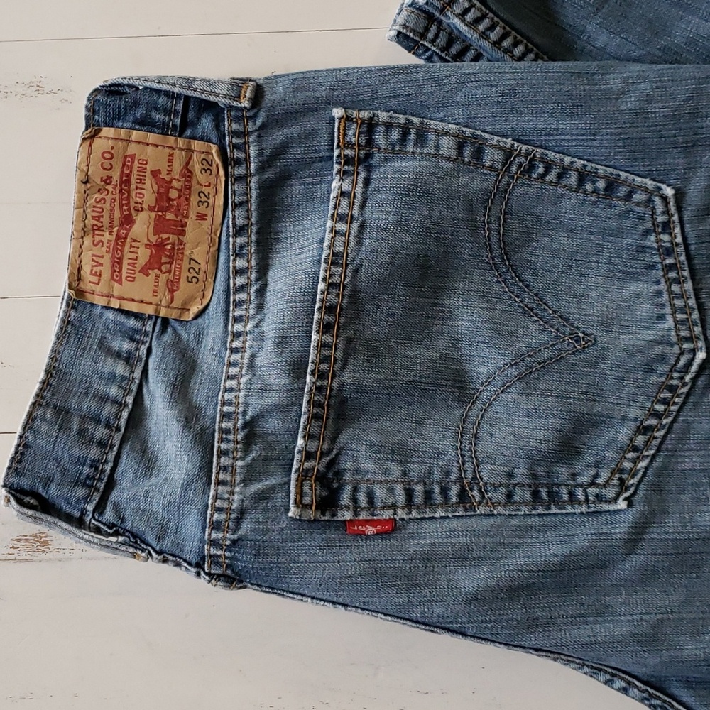 Levi's 527 Boot Cut